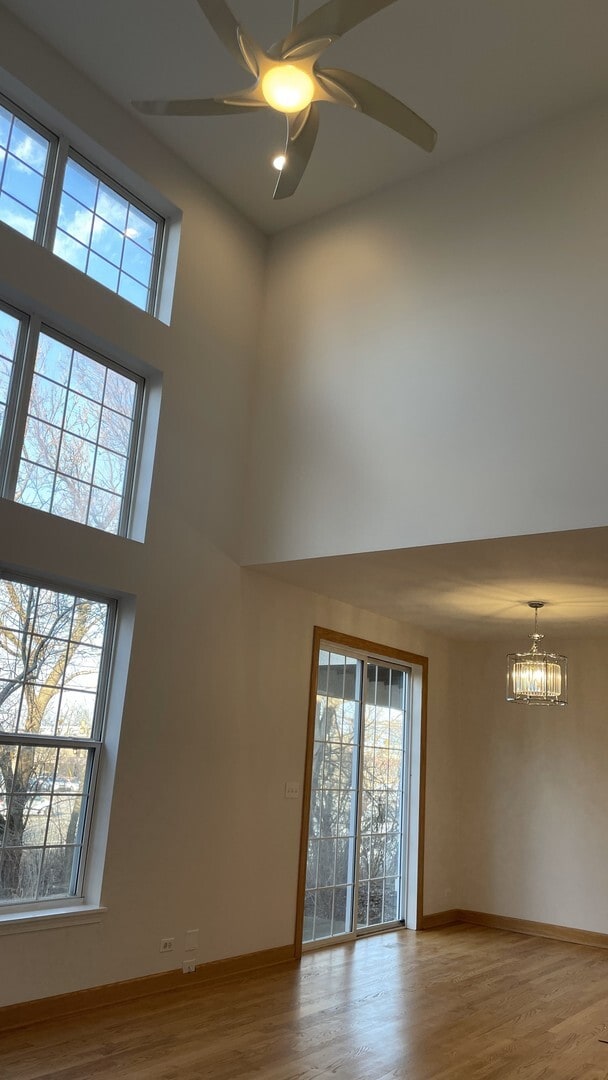 Building Photo - 812 Stonewall Ct