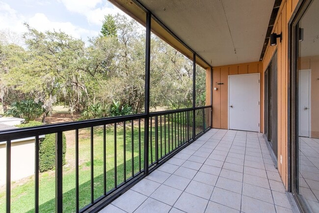 Building Photo - 100 Moree Loop