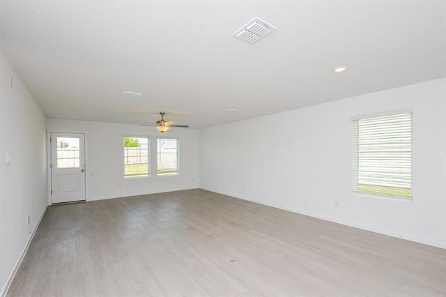 Building Photo - 2744 Mistwood Dr