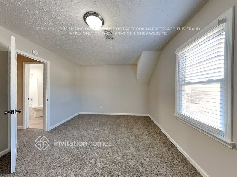 Building Photo - 64 Stacey Dr