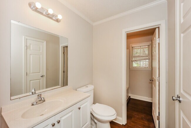 Building Photo - 2599 GA-85