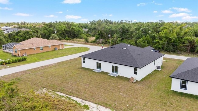 Building Photo - 10026 Cocoa Beach St