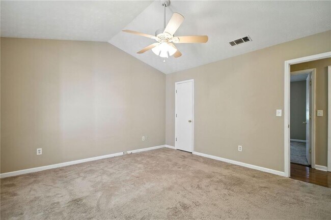 Building Photo - 3045 Wildflower Ln SW