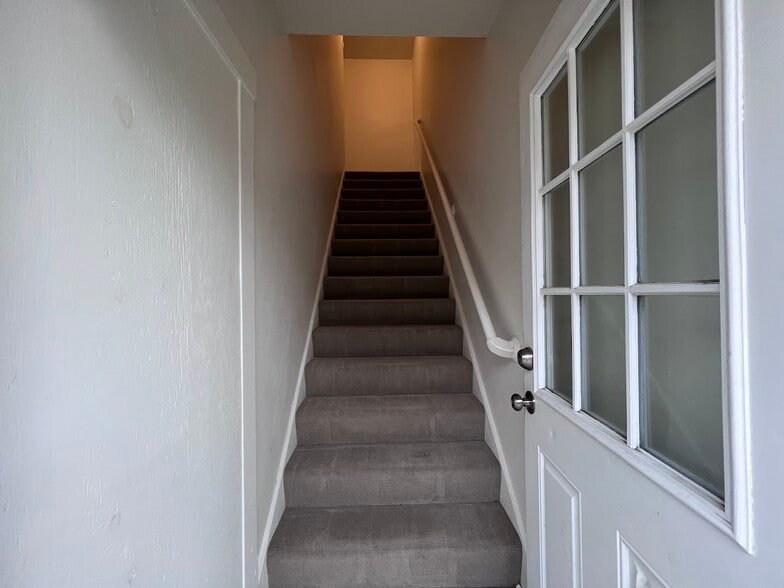 Building Photo - 188 Pennsylvania Ave