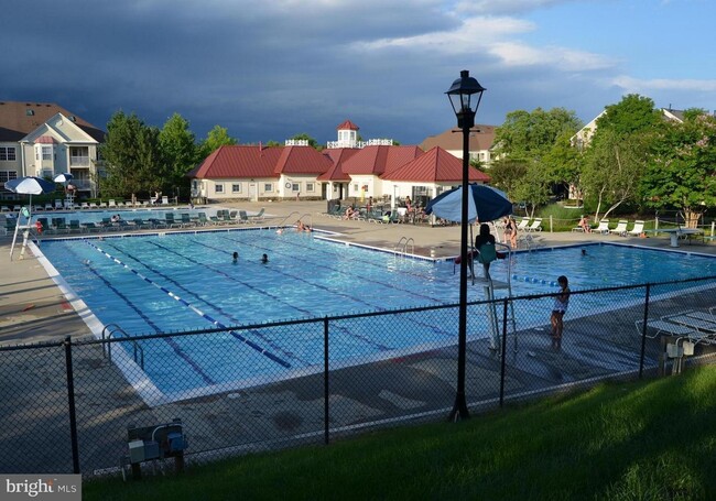 community pool - 18805 Sparkling Water Dr