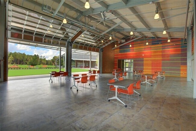 Building Photo - 15623 Red Panda Rd