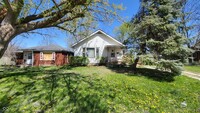 Building Photo - 1604 E Legrande Ave