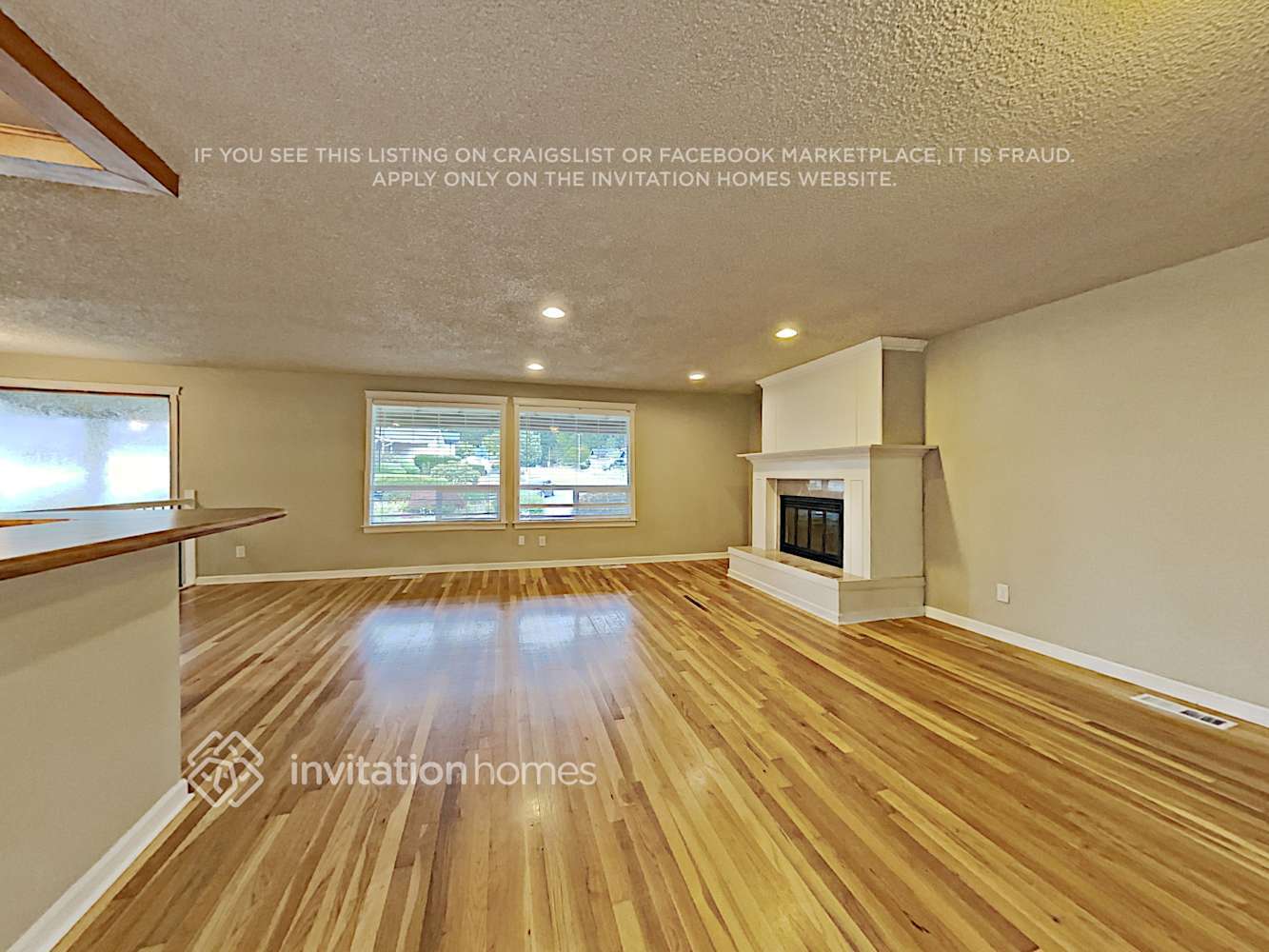 Building Photo - 30101 27th Ave S