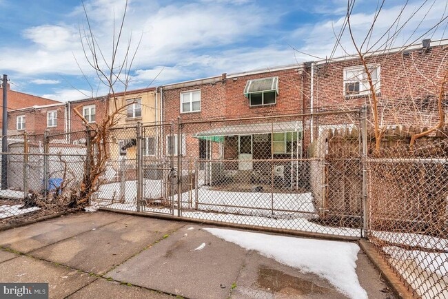 Building Photo - 3639 Gaul St