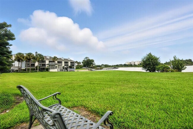 Building Photo - 4101 Fairview Vista Point