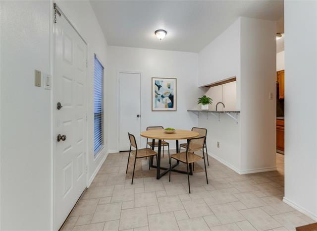 Building Photo - 7340 Skillman St