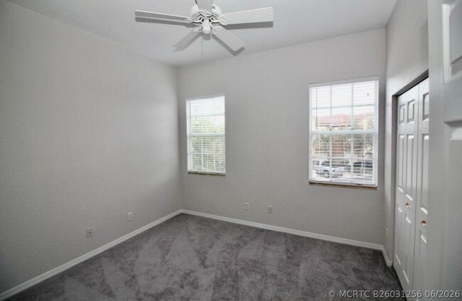 Building Photo - 4930 Bonsai Cir