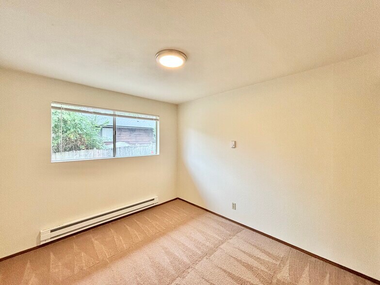 Building Photo - 4061 28th Ave SW