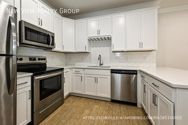 Building Photo - 1706 Club Rd