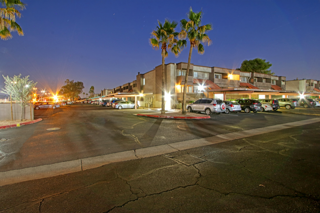 Building Photo - 1645 W Baseline Rd