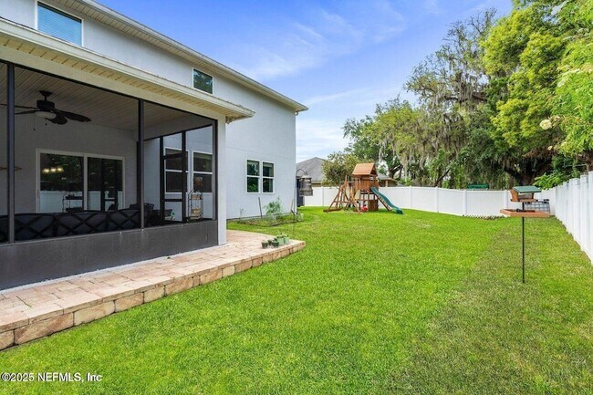 Building Photo - 11725 Paddock Gates Dr