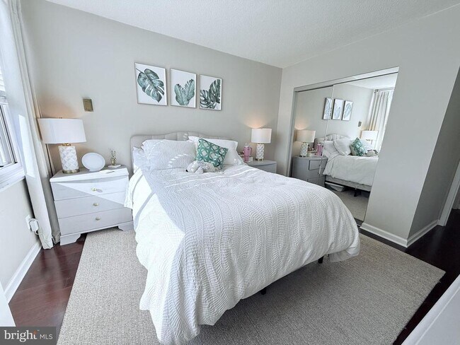 Building Photo - 11801 Rockville Pike