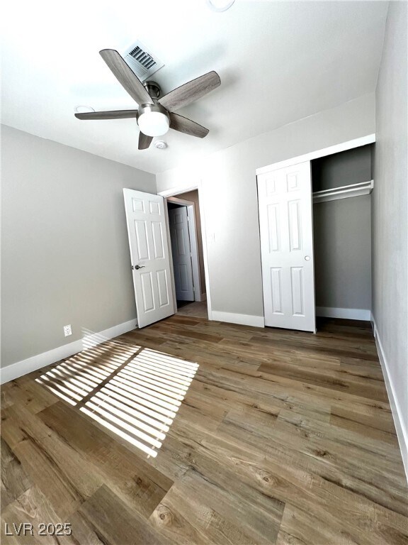 Building Photo - 5880 Duneville Ct