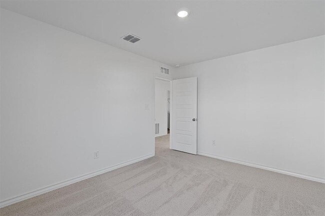 Building Photo - 812 Heartseed Ave