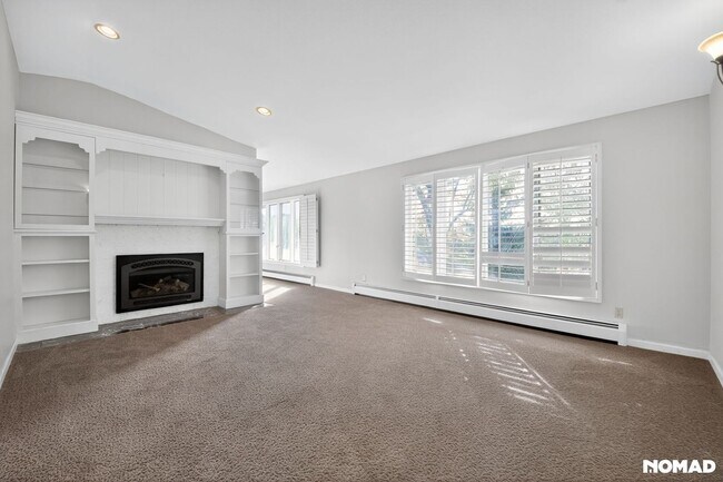 Building Photo - 12331 N Antelope Trail