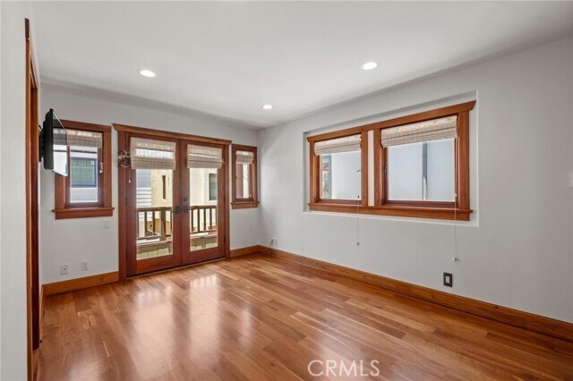 Building Photo - 401 Eighth St