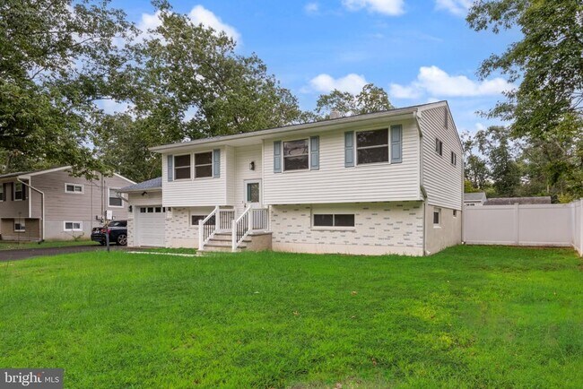 Building Photo - 408 California Trail