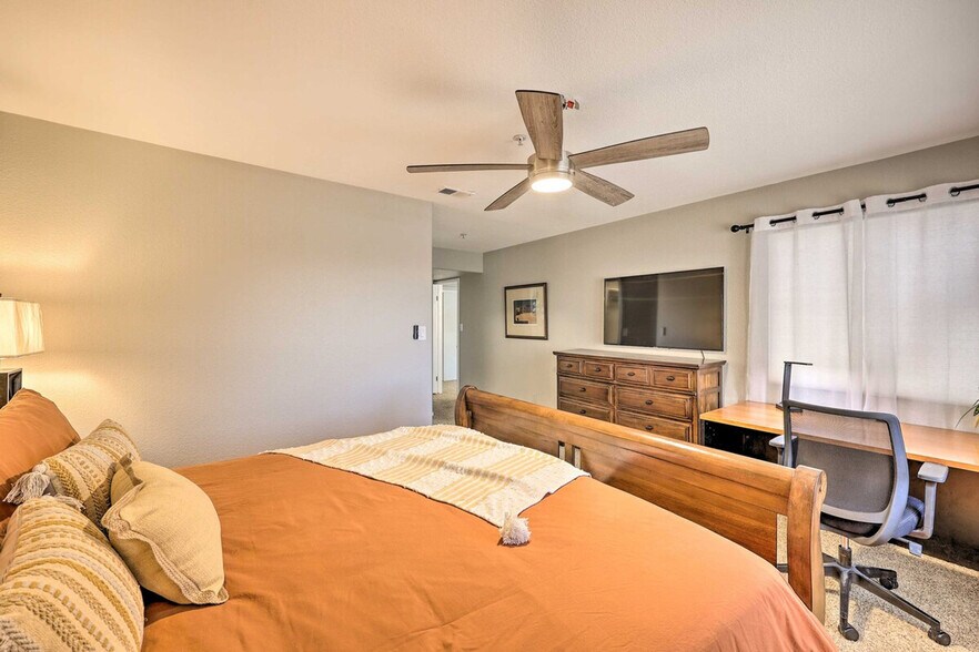 Building Photo - 11333 N 92nd St