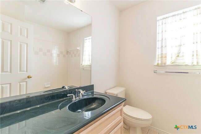 Building Photo - 4514 Hondo Dr