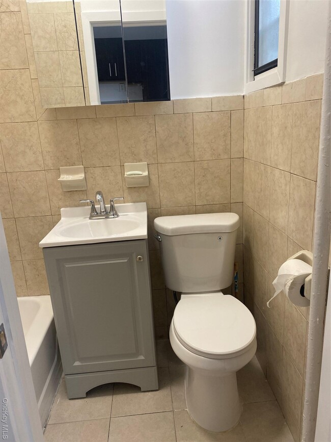 Building Photo - 73-17 72nd St