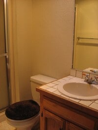 Building Photo - 824 SE Jensen St