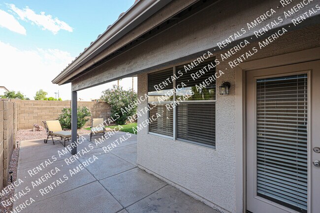 Building Photo - 153 S Garnet Rd