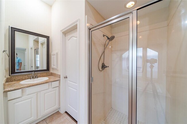 Building Photo - 28210 Cross Creek Springs Ln