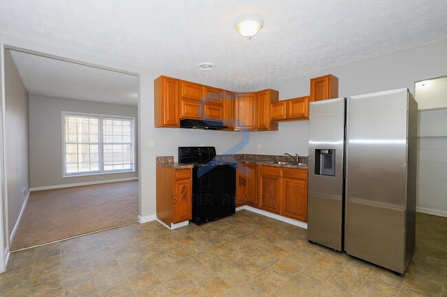 Building Photo - Move in before December 31st and get $100 OFF your rent for the first 3 months — PLUS a $250 Amaz...