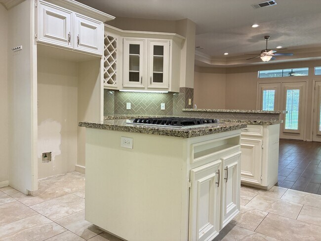 Building Photo - 14439 Reissen Ln