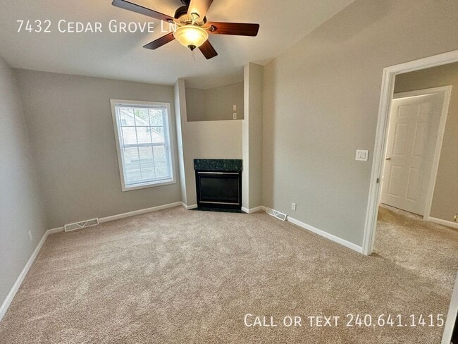 Building Photo - 7432 Cedar Grove Ln