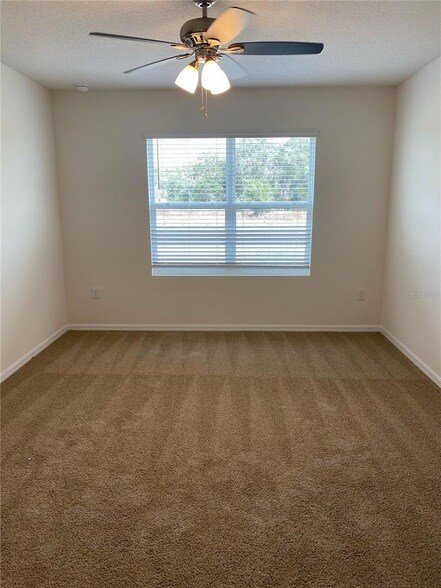 Building Photo - 2961 NE 43rd Rd