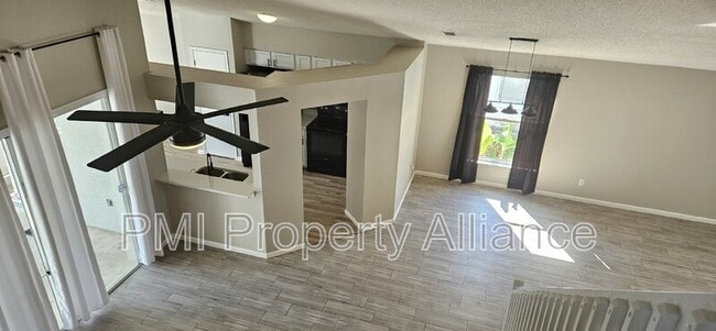 Building Photo - 4902 Monarch Ln