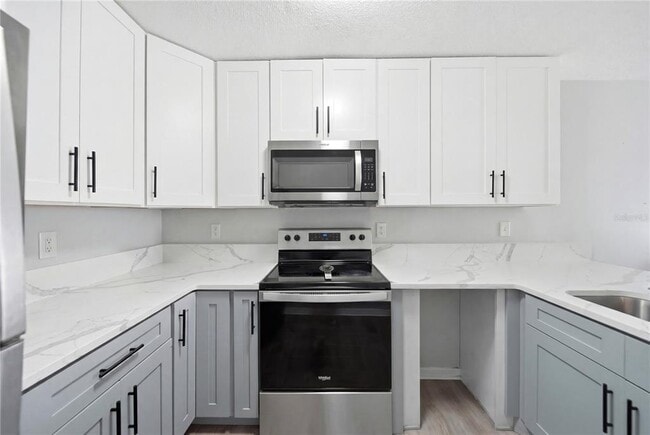 Building Photo - 631 Lake Marion Golf Resort