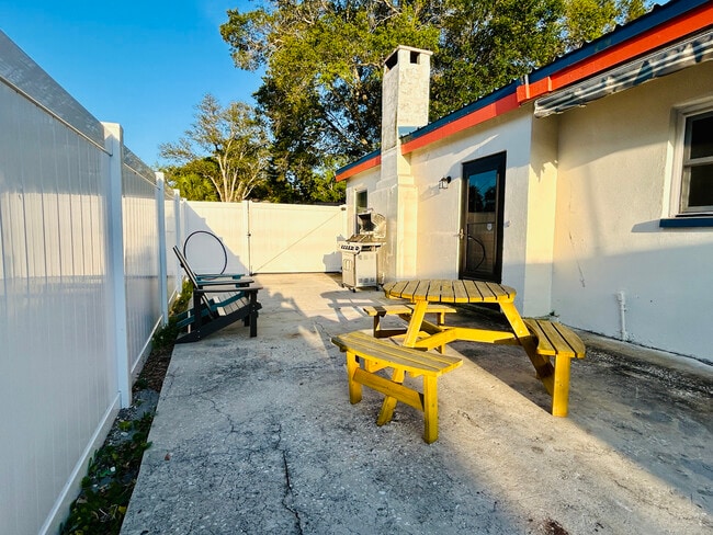 Building Photo - 12296 144th Ln