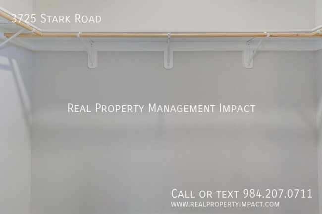 Building Photo - 3725 Stark rd