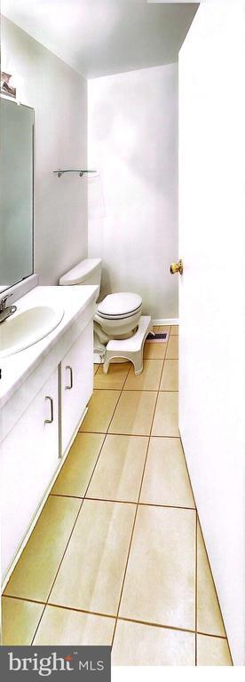 Building Photo - 407 Harrier Row