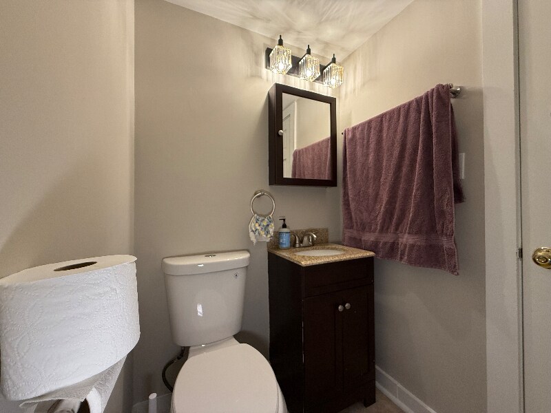 Building Photo - 505 Westbrook Dr