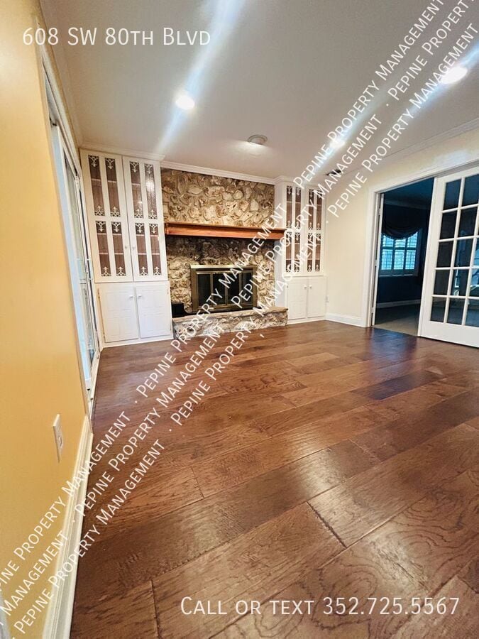 Building Photo - 608 SW 80th Blvd