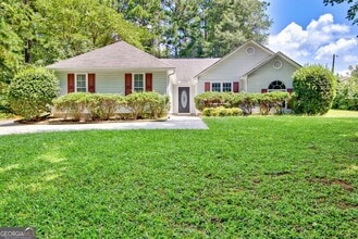 Building Photo - 45 Paces Landing Dr