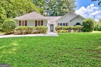 Building Photo - 45 Paces Landing Dr
