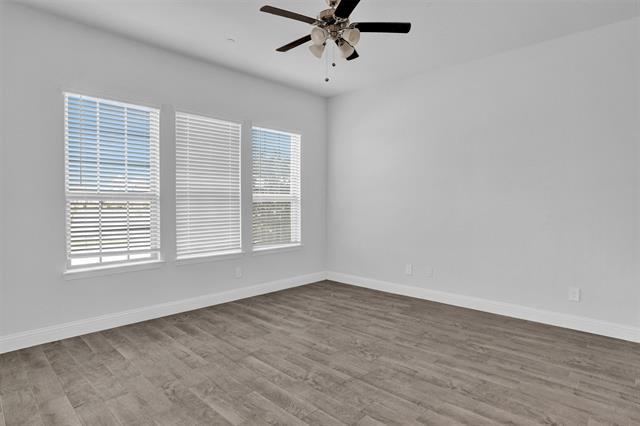 Building Photo - 1484 Weston Rd