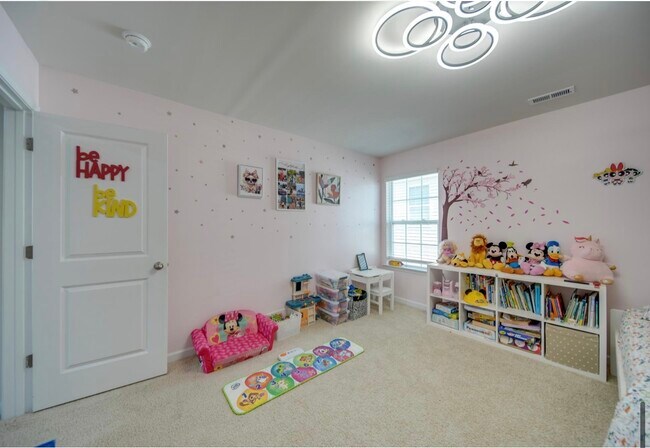 Building Photo - 9609 Margrave Dr