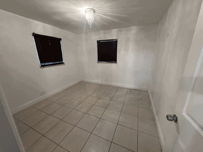 Building Photo - 8092 NW 14th Ct