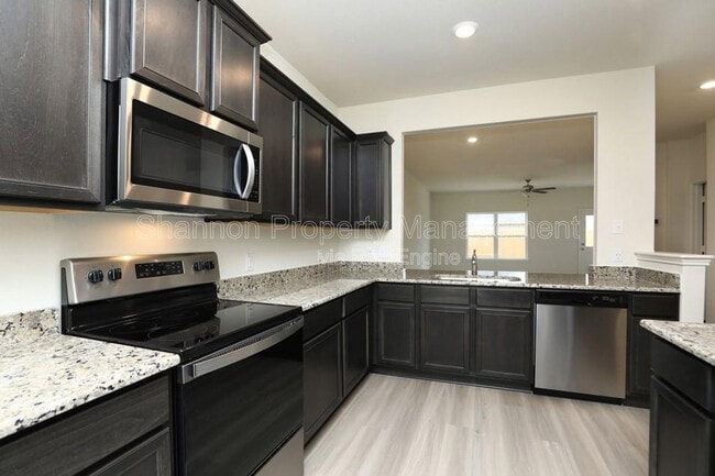 Building Photo - 20722 Nala Bear Dr