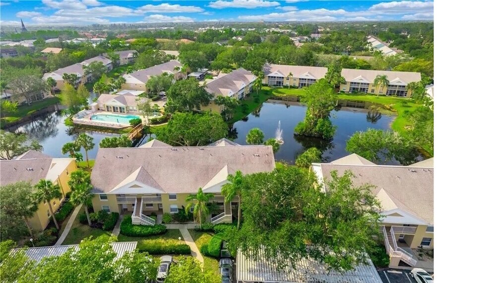 Building Photo - 186 Pebble Shores Dr